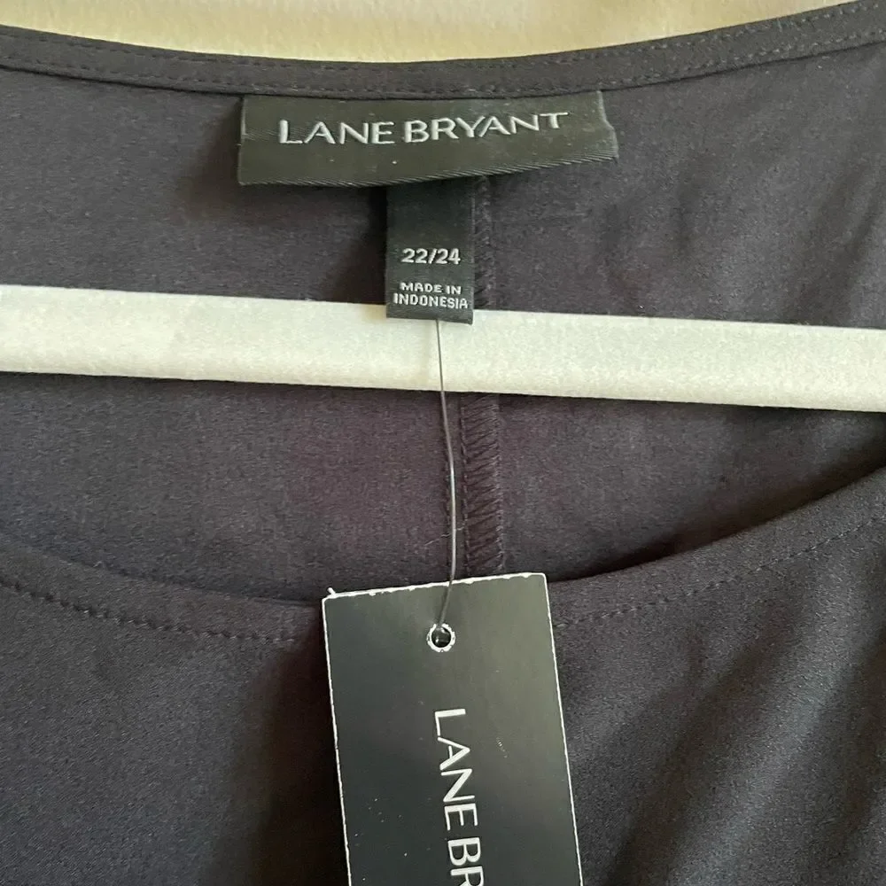 Lane Bryant black blouse with tie front sz 22/24‎